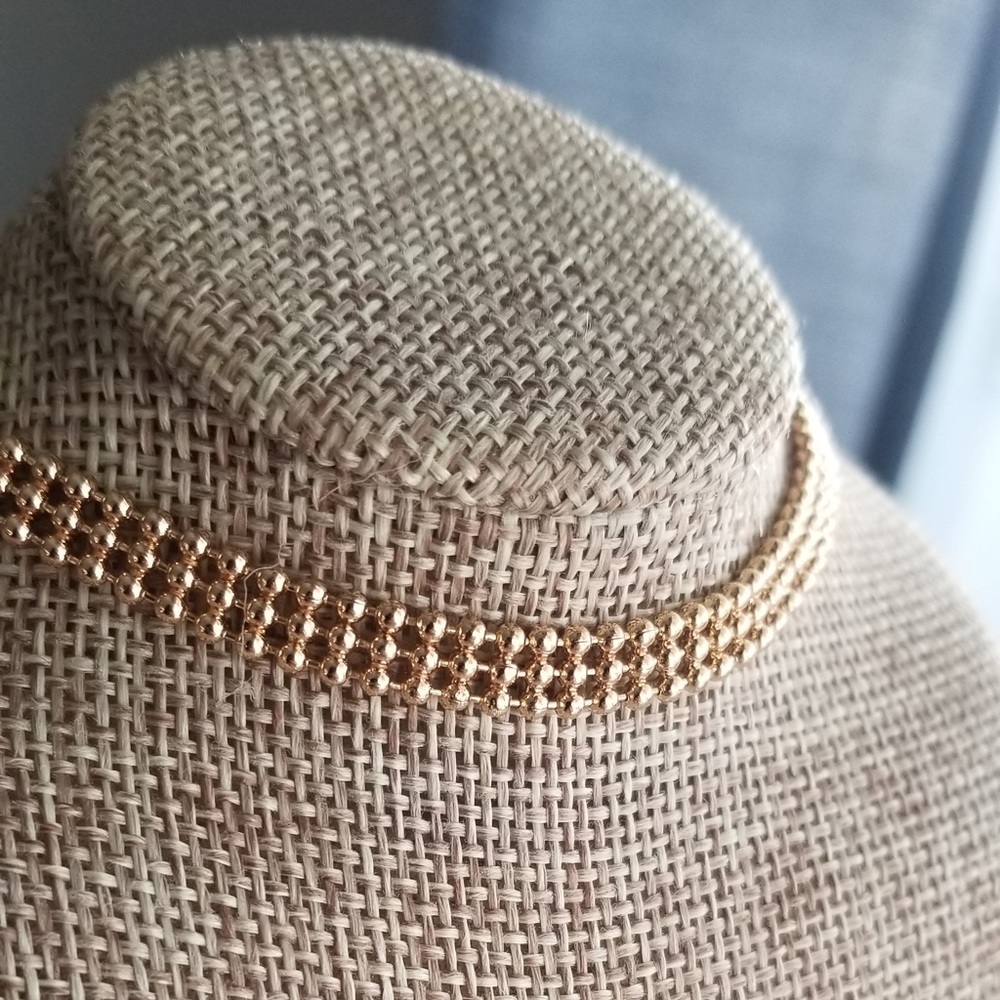 Thin Gold Choker Necklace